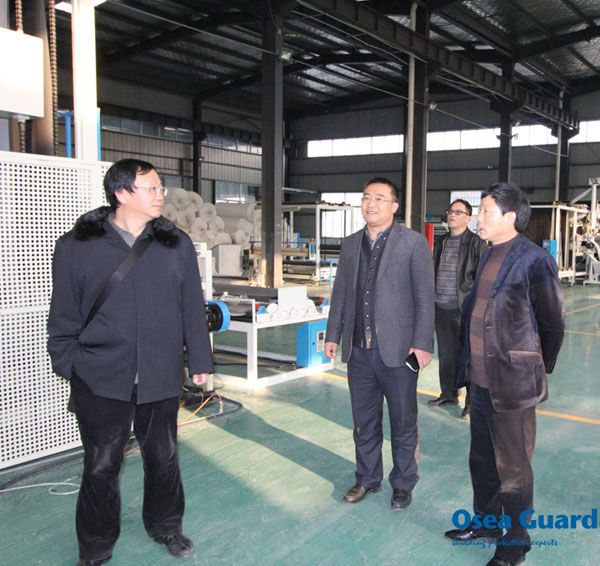 江蘇省防水協會領導參觀考察歐西洪澤生產基地